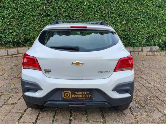 CHEVROLET ONIX 1.4 MPFI ACTIV 8V FLEX 4P AUTOMÁTICO CHEVROLET ONIX 1.4 MPFI ACTIV 8V FLEX 4P AUTOMÁTICO